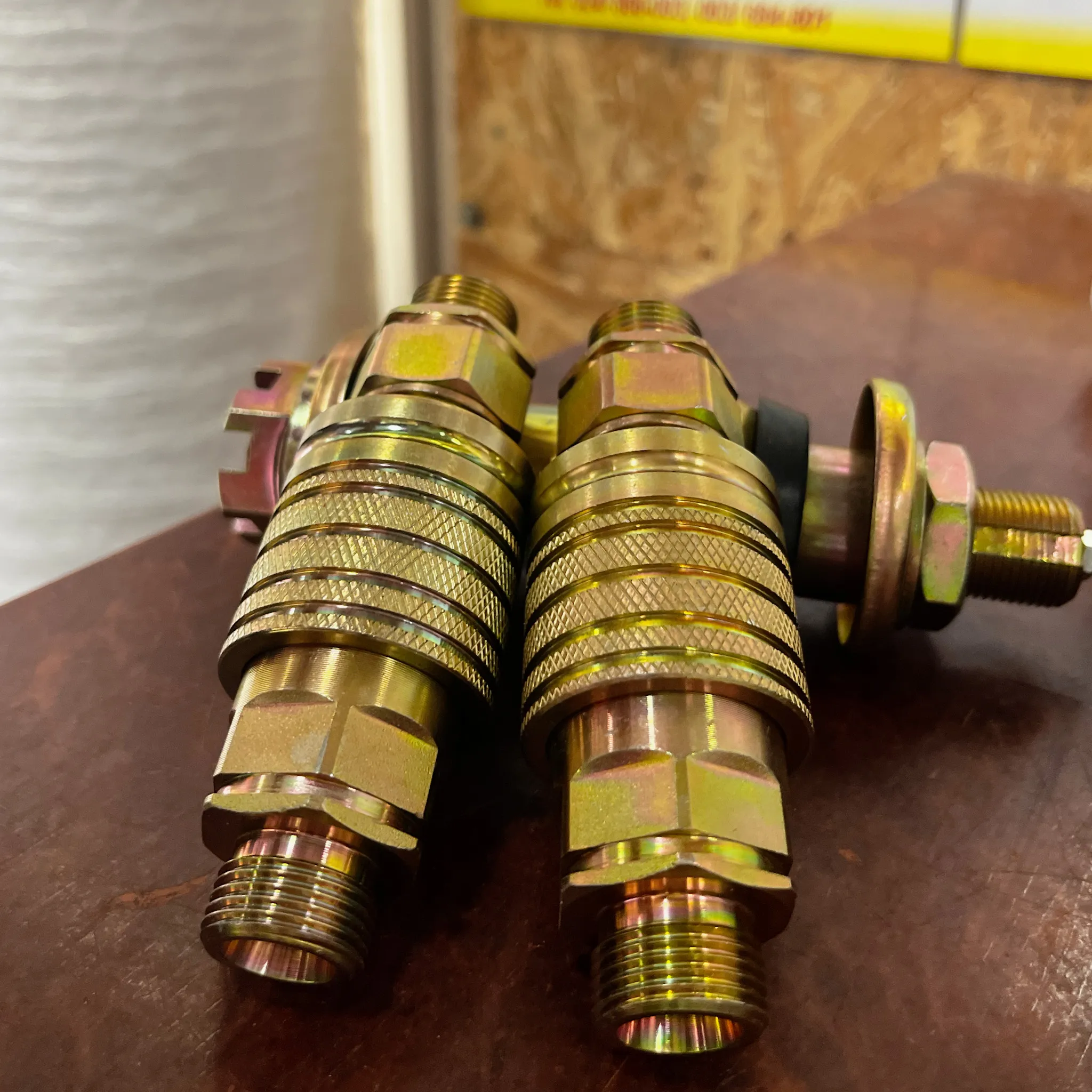 MAČAR 36